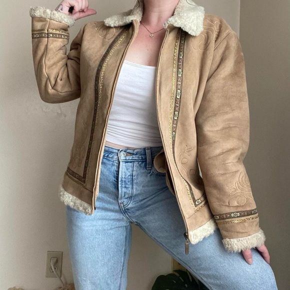 SOLD - Picture 7 of 8